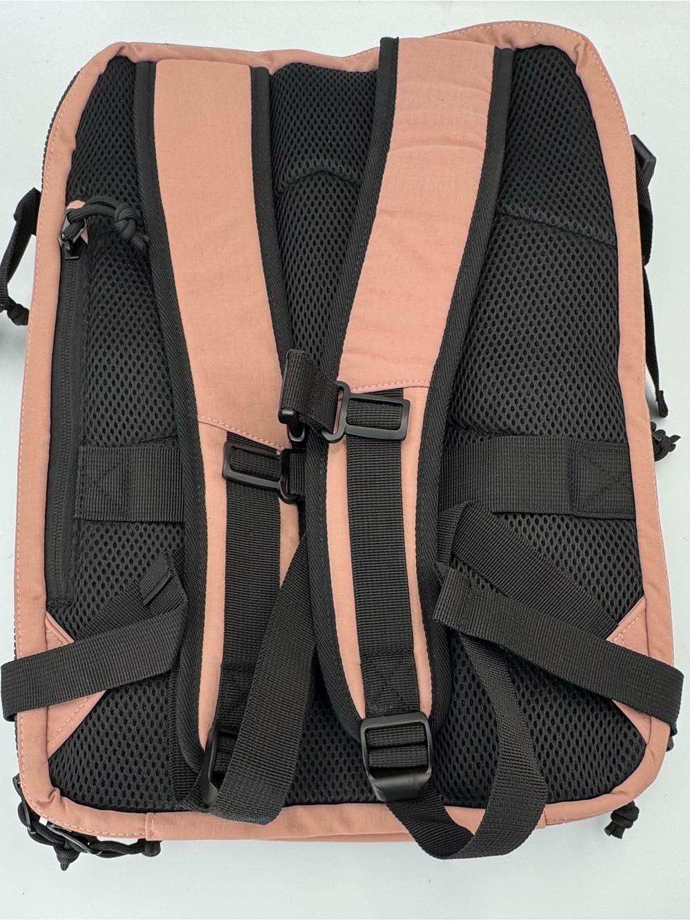 Bagsmart Blast Expandable Travel Backpack 28L 38L Carry On Laptop Bag NWT - Picture 3 of 7